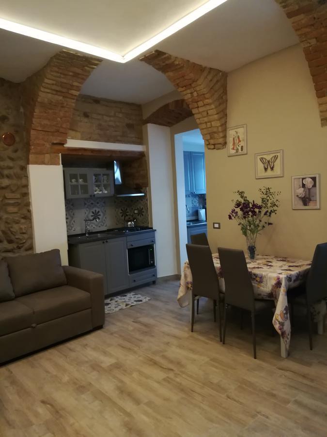 Montorfano Suite Ровато Екстер'єр фото