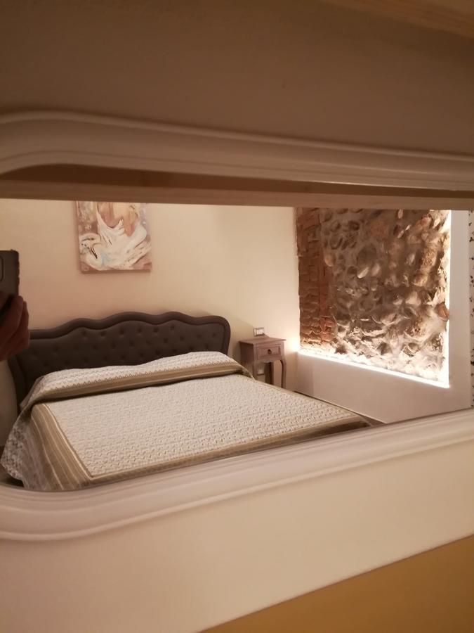 Montorfano Suite Ровато Екстер'єр фото